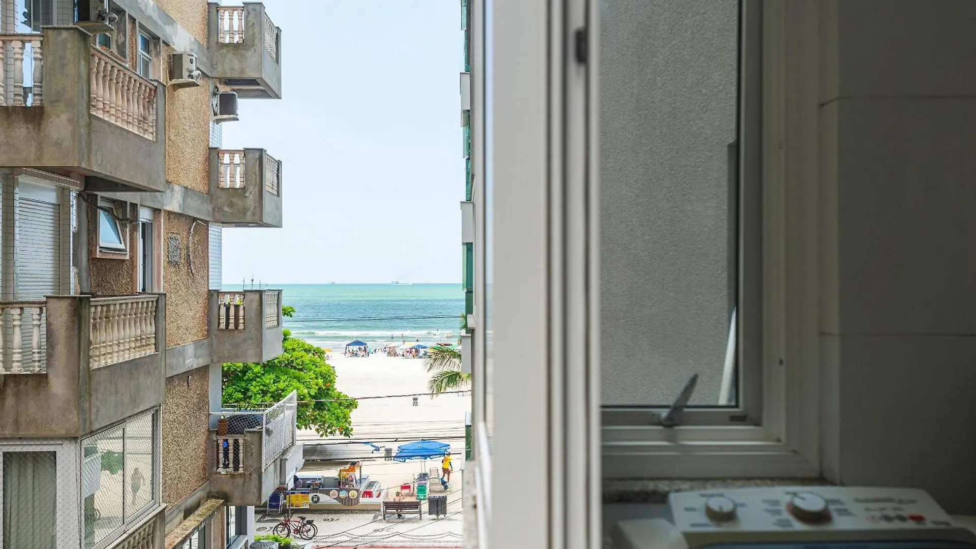 別荘 Balneário Camboriú Grja032- Tranquilidade Na Av. Atlantica Com 4Q+3Wcヴィラ